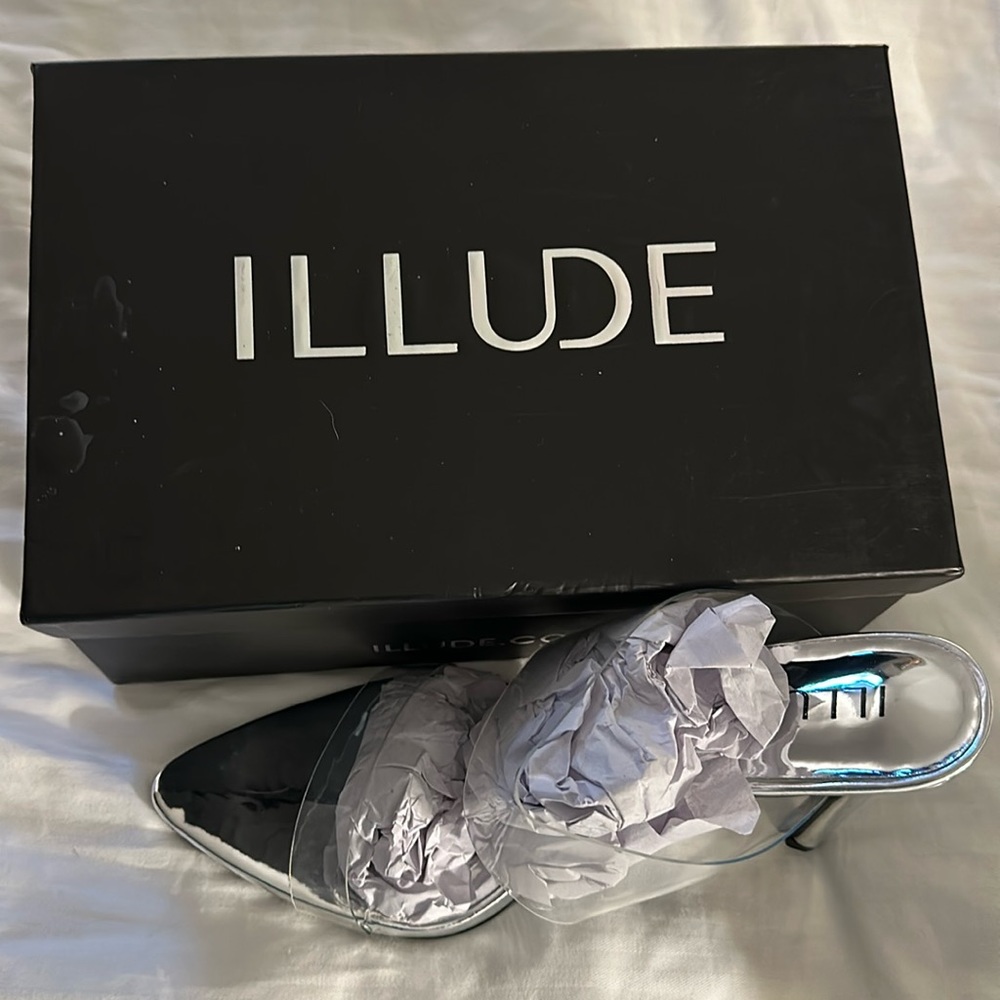 Brand new never used in the original box